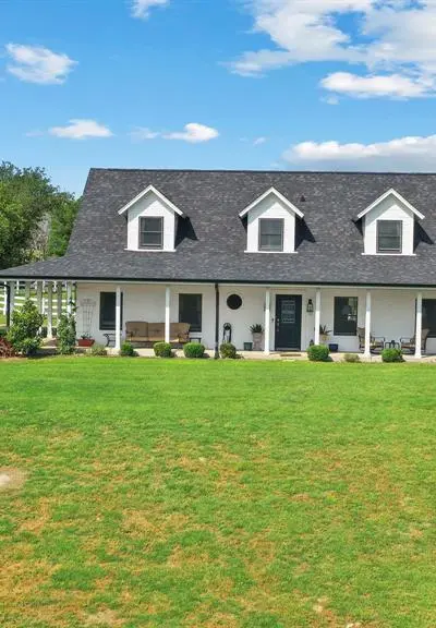 310 Sherry Trail, Weatherford TX 76086 - Photo 2