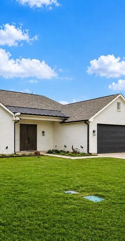 318 James Street, Mabank TX 75147 - Photo 3
