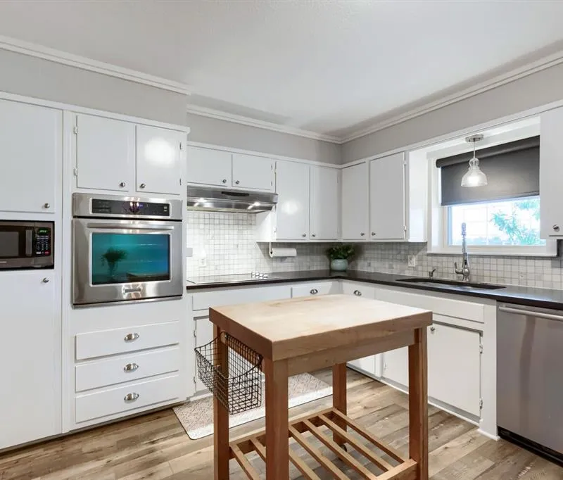 405 College Avenue, Keller TX 76248