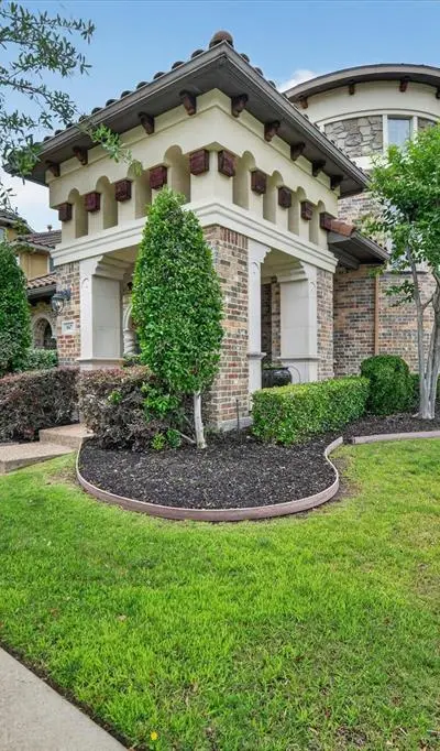 847 San Clemente, Irving TX 75039 - Photo 3