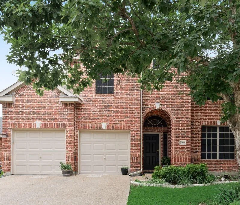 7040 Sea Star Drive, Grand Prairie TX 75054
