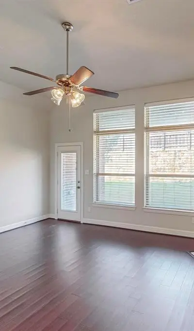 6723 Capistrano Street, Irving TX 75039 - Photo 4