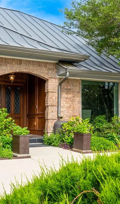 5209 Harbor Town Drive, Dallas TX 75287 - Photo 2