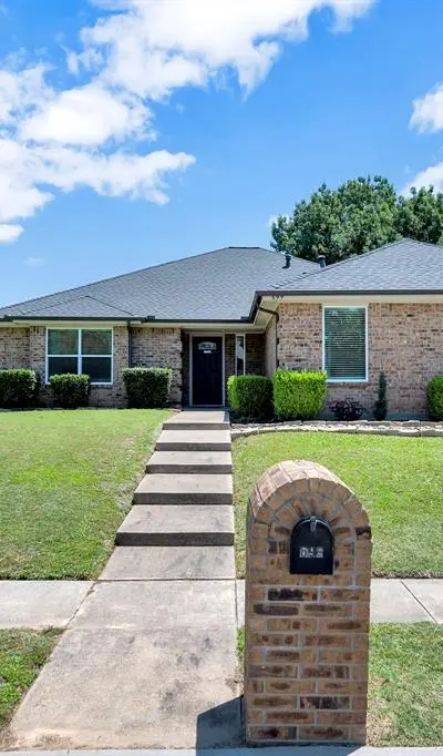 699 Montana Court N, Keller TX 76248