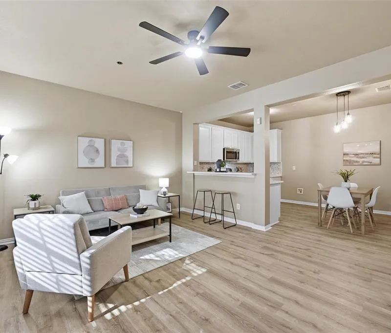 2522 Durango Ridge Drive, Bedford TX 76021