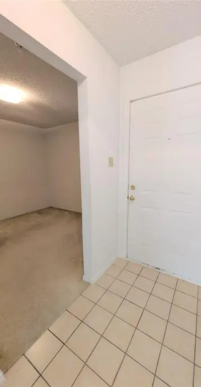 2819 Martsy Court, Arlington TX 76014 - Photo 3