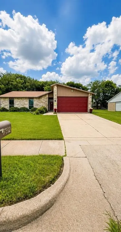 7312 Stonewall Road, Forest Hill TX 76140