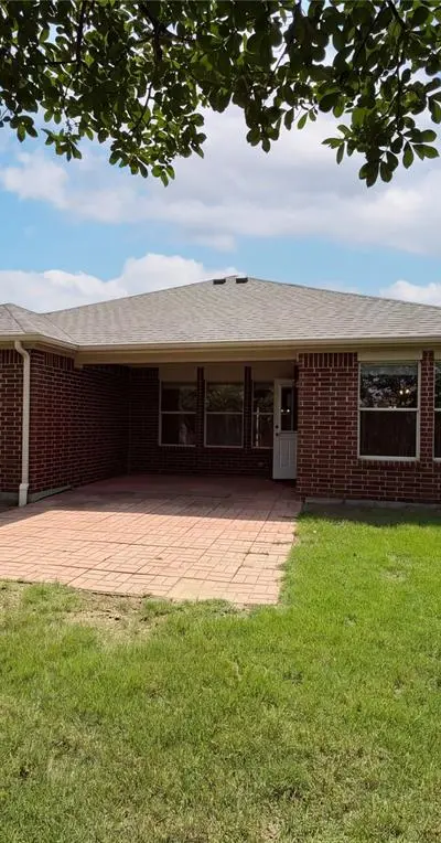 903 Mazatlan Court, Arlington TX 76002 - Photo 5