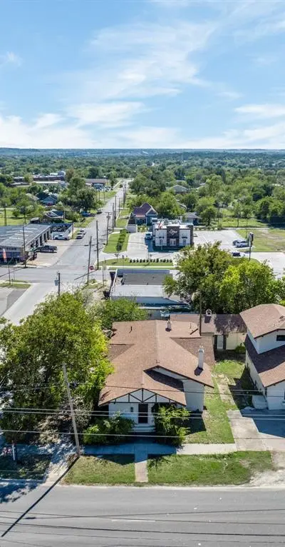 916-B E Hubbard Street, Mineral Wells TX 76067 - Photo 4