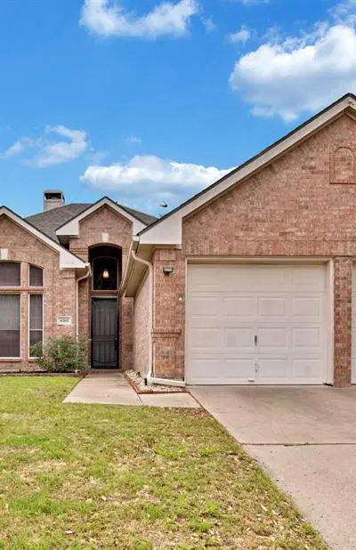 6305 Clear Pool Drive, Arlington TX 76018