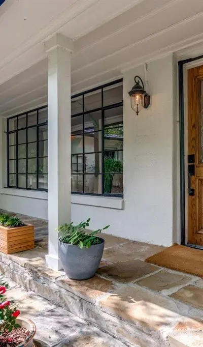 5305 Nakoma, Dallas TX 75209 - Photo 2