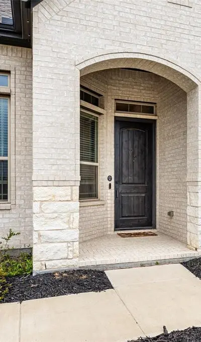 1237 Levee Lane, Kennedale TX 76060 - Photo 3