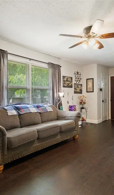 245 Parkins Street, Sulphur Springs TX 75482 - Photo 4