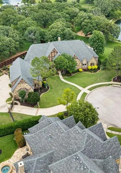 6909 Sir Spencer Court, Colleyville TX 76034