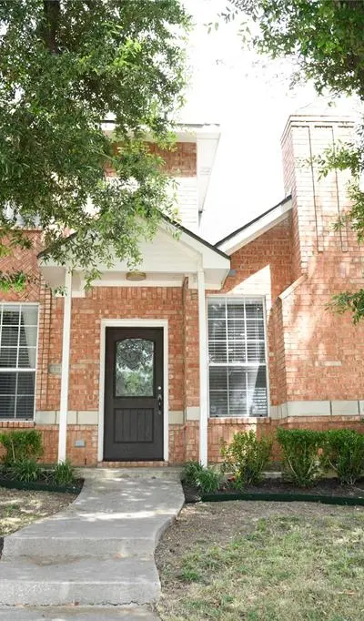 18072 Kelly Boulevard, Dallas TX 75287