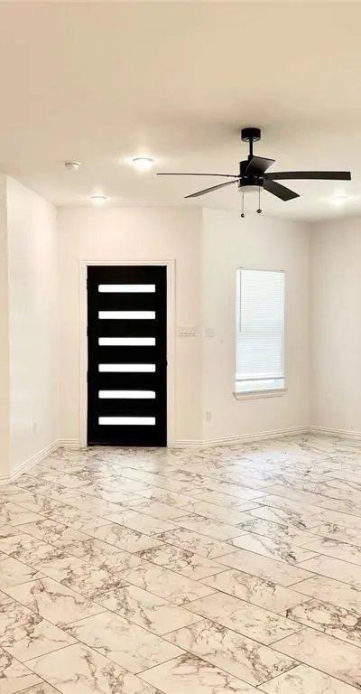 2811 Silkwood Street, Dallas TX 75215 - Photo 3