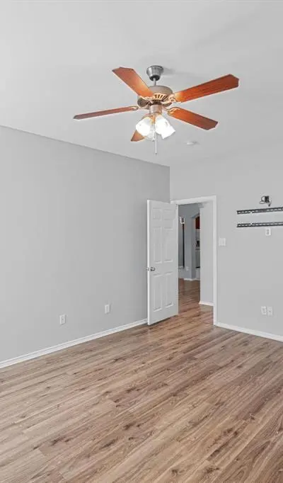 5813 Fathom Drive, Fort Worth TX 76135 - Photo 5