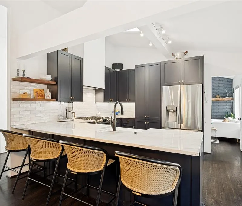 9903 Lakemont Drive, Dallas TX 75220