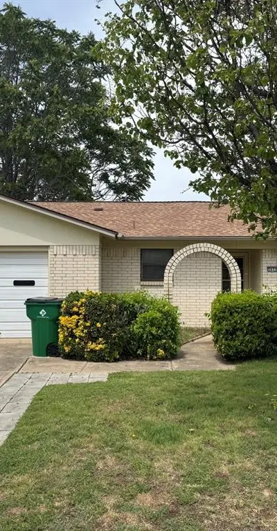 5633 Macdougall Drive, Haltom City TX 76148
