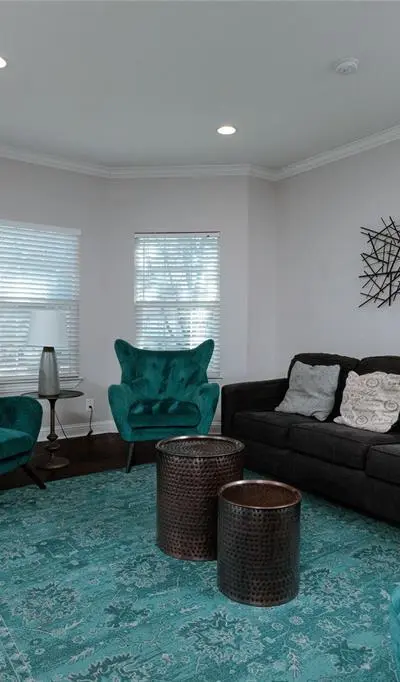 3014 Falls Drive, Dallas TX 75211 - Photo 4