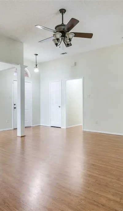531 Beasley Drive, Lewisville TX 75057 - Photo 3