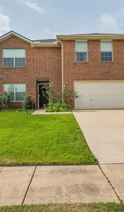 721 Redwing Drive, Saginaw TX 76131
