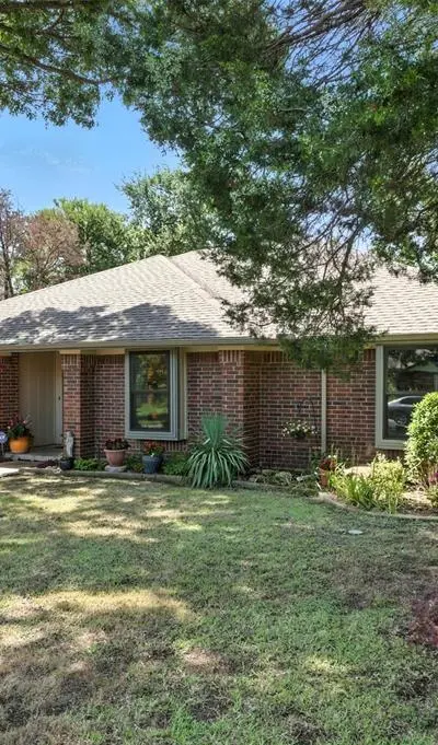 9128 Sweetwater Drive, Dallas TX 75228
