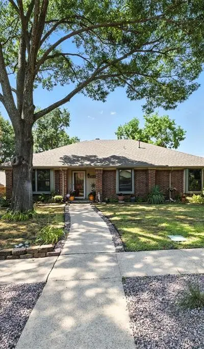 9128 Sweetwater Drive, Dallas TX 75228 - Photo 3