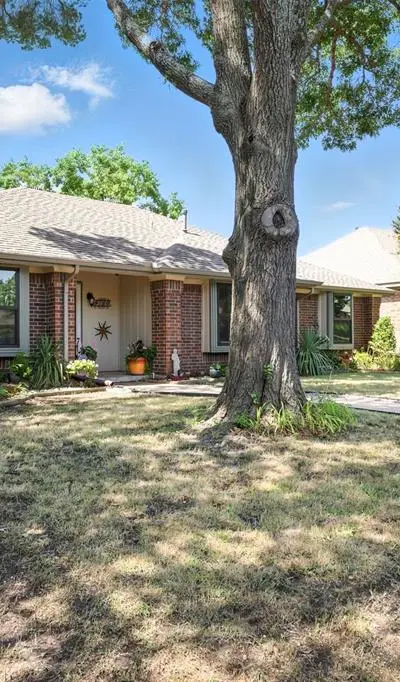 9128 Sweetwater Drive, Dallas TX 75228 - Photo 4