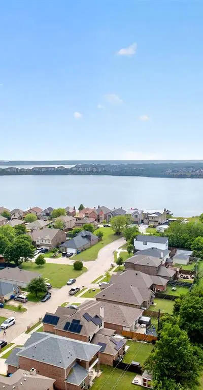 6622 Windward View Drive, Rowlett TX 75088 - Photo 3