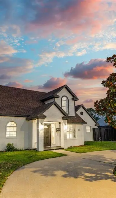 3304 Inwood Road, Dallas TX 75235