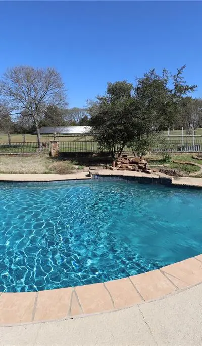907 Red Oak Creek Drive, Ovilla TX 75154 - Photo 3