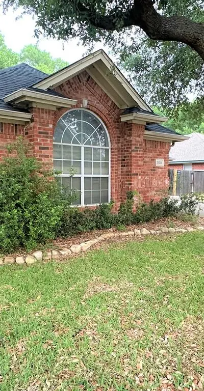 3125 Watercress Circle, Arlington TX 76012 - Photo 4
