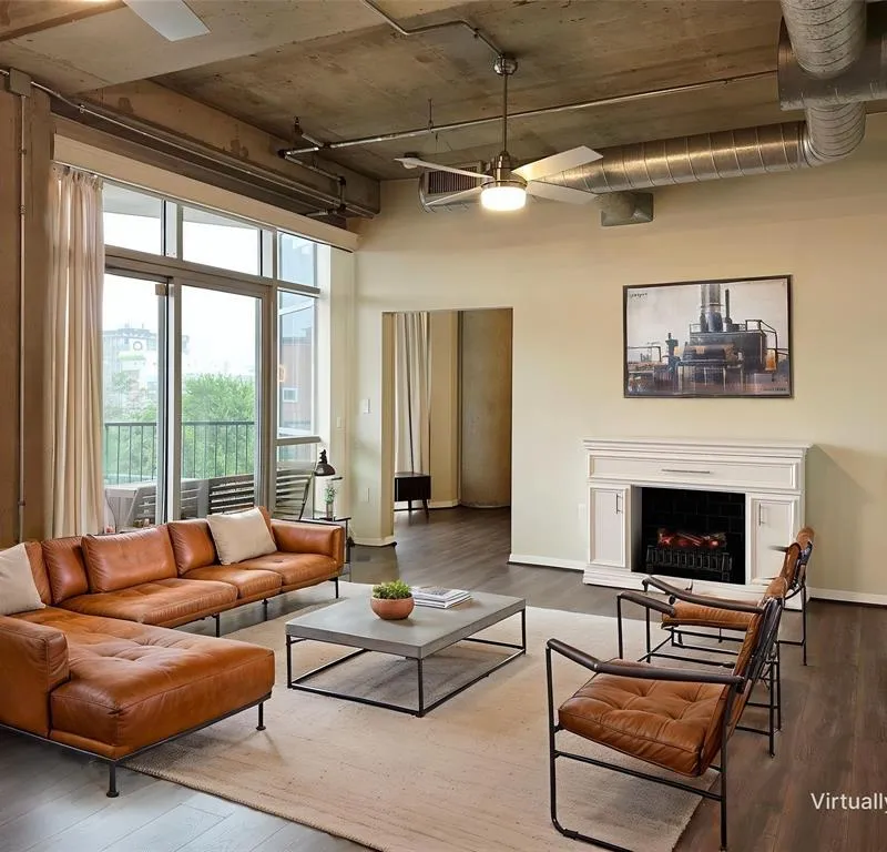 1001 Belleview Street # 307, Dallas TX 75215