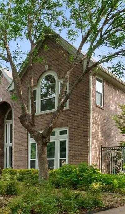 6744 Clear Spring Drive, Fort Worth TX 76132