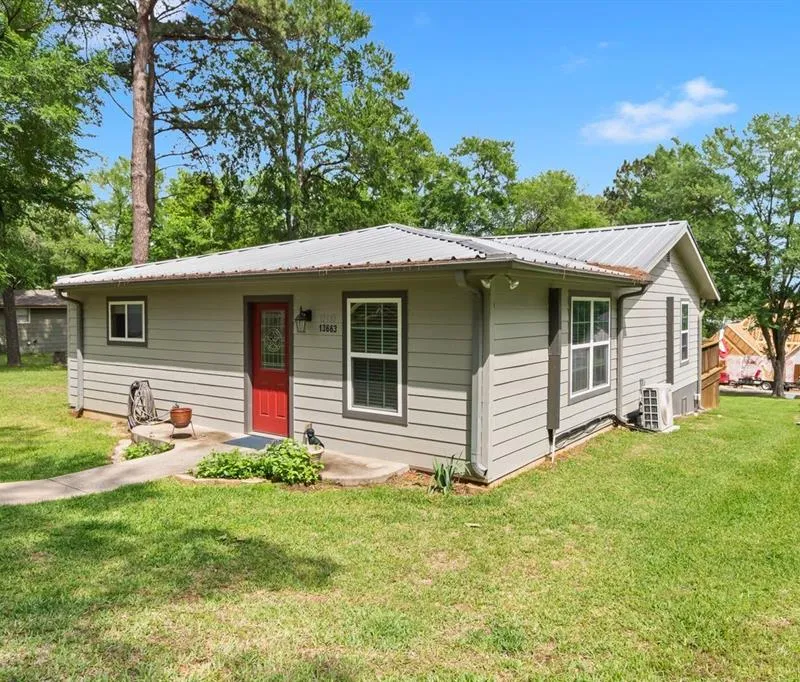 13663 Park Harbor, Eustace TX 75124