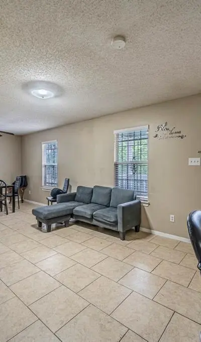 6039 Blunter Street, Dallas TX 75241 - Photo 3