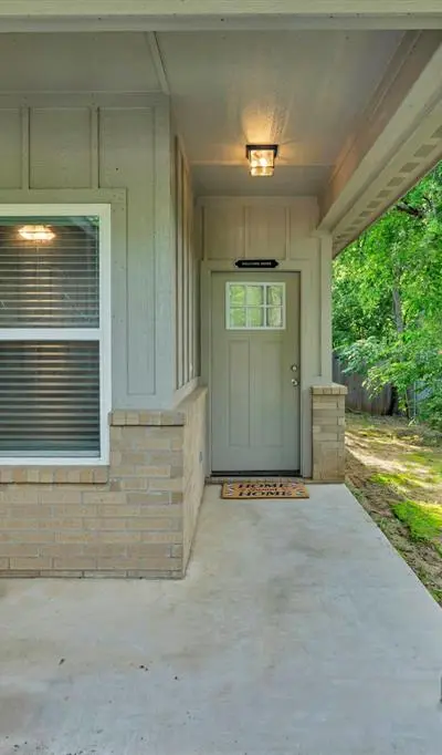 609 N Cummings Drive, Alvarado TX 76009 - Photo 4