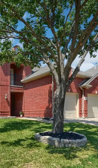 1127 Valley Vista Drive, Irving TX 75063
