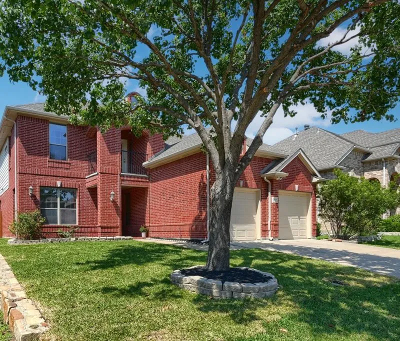 1127 Valley Vista Drive, Irving TX 75063
