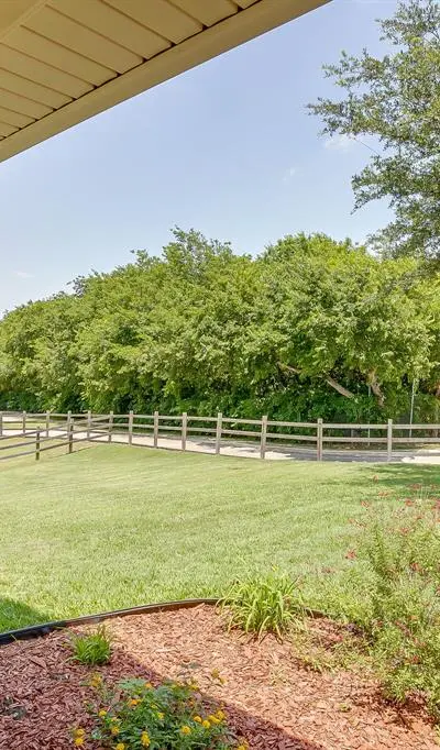 7800 Raton Ridge Lane, Arlington TX 76002 - Photo 4