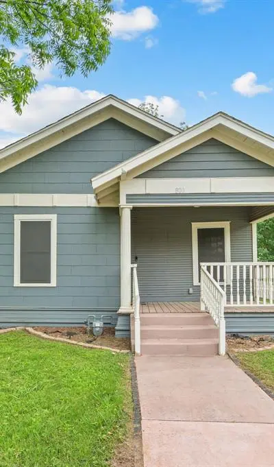 800 N Clements Street, Gainesville TX 76240 - Photo 3