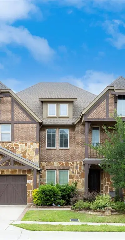 2404 Fountain Drive, Irving TX 75063