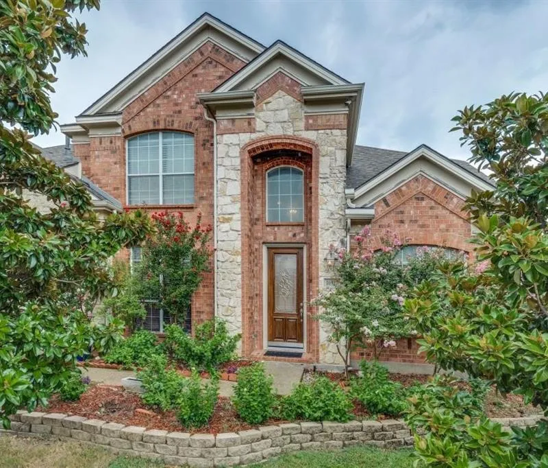 10327 Offshore Drive, Irving TX 75063