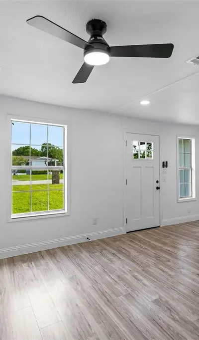 5225 Urbanview Street, Sansom Park TX 76114 - Photo 5