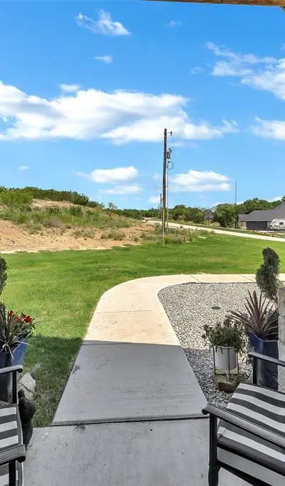 2033 Bedford Court, Weatherford TX 76088 - Photo 4