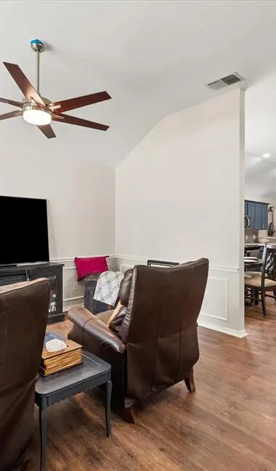 4220 Maryanne Place, Haltom City TX 76137 - Photo 3