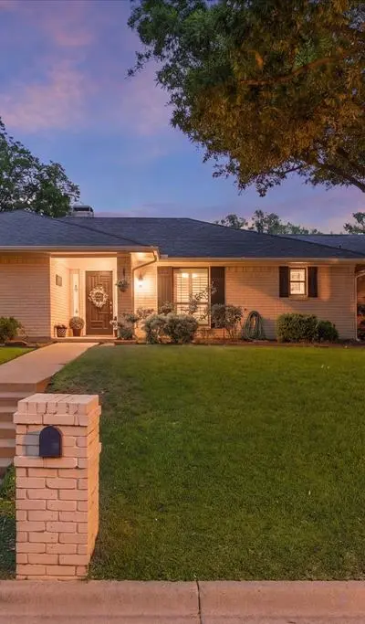 7200 Tamarack Road, Benbrook TX 76116 - Photo 3