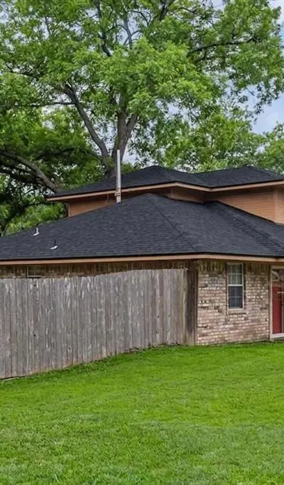 314 Fairfield Street, Gainesville TX 76240 - Photo 3