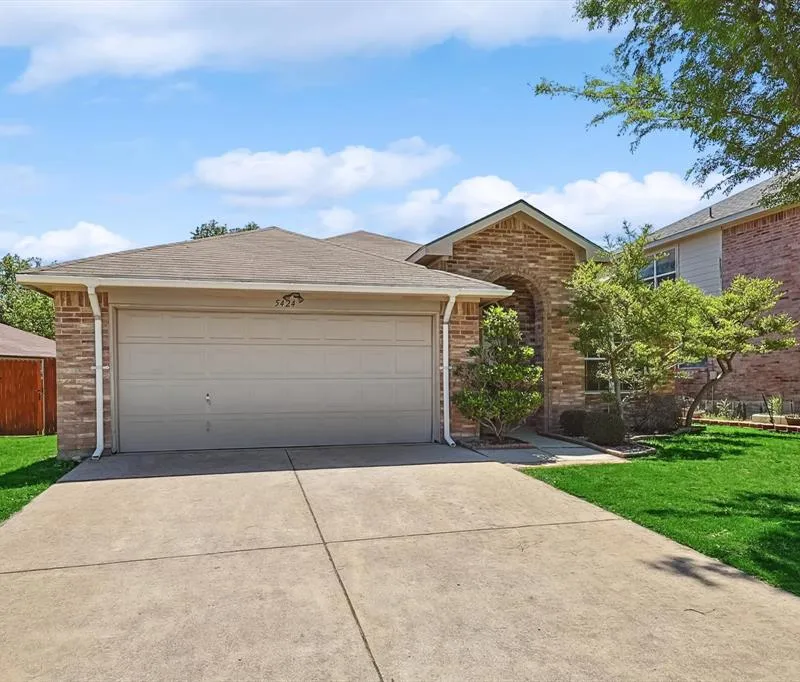 5424 Elk Ridge Drive, Watauga TX 76137